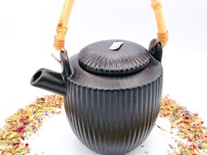 Steingut schwarz 0,85 Liter