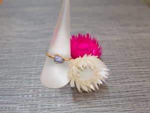 Opal vergoldet
