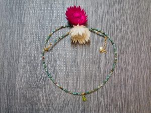 Collier mit Labradorit und Apatit